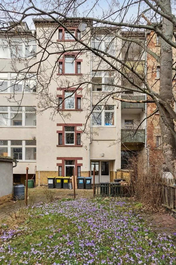 Apartment Fuer 13 Gaeste, 5 Schlafzimmer, 2 Baeder, 2 Loggia'S, Leipzig Zentrum Ost 0*,  Germany